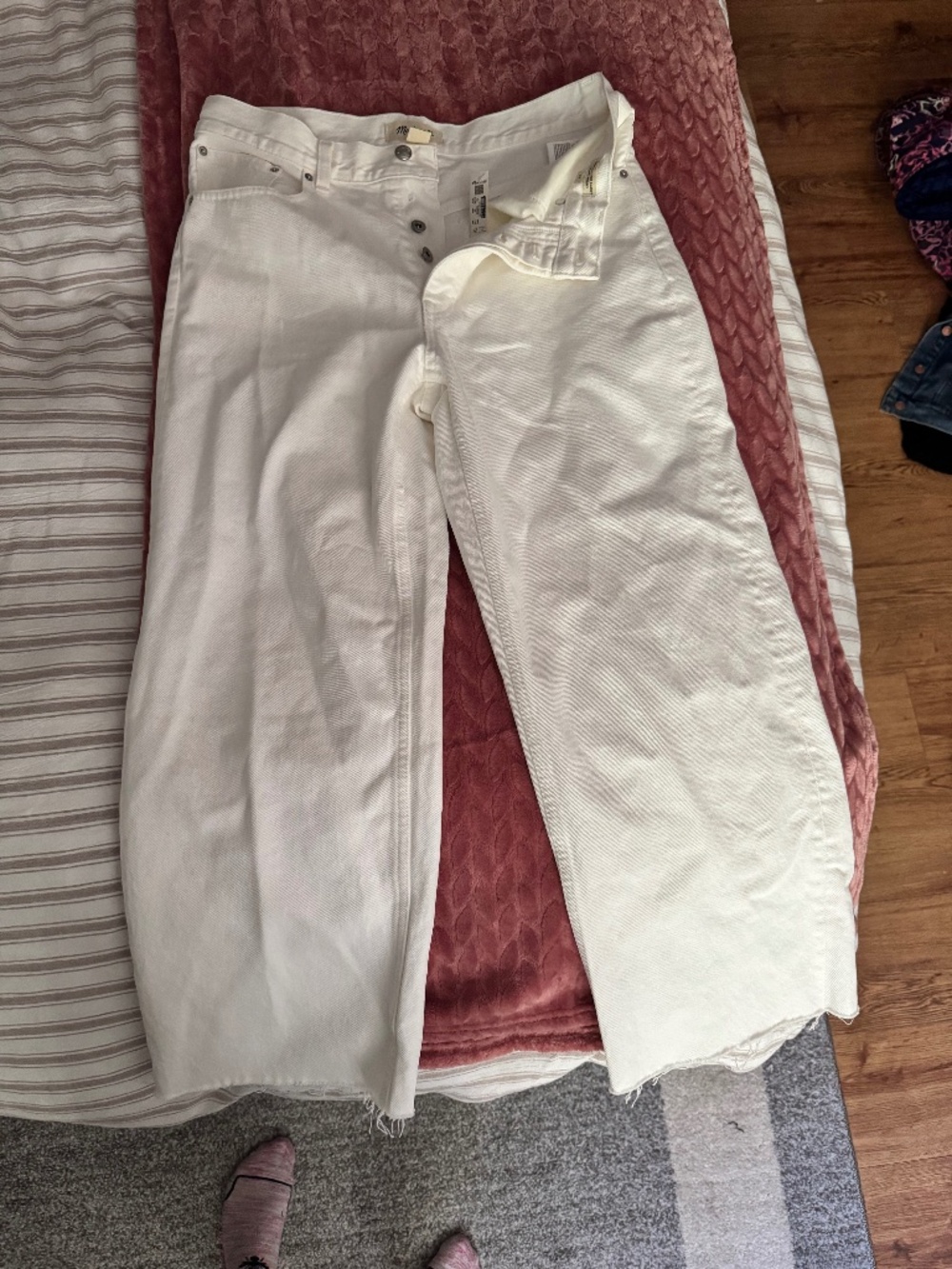 Madewell Low-Slung Baggy Crop Jeans White Size 26